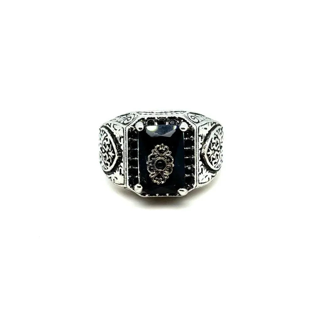 Black‎ Stone Silvertone Ring